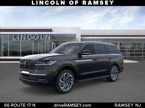 New 2026 Lincoln Navigator Premiere AWD/4WD image 1