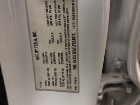 Used 2020 Tesla Model 3 image 11