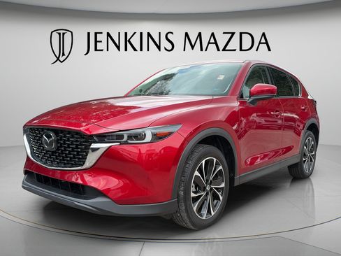 Used 2023 MAZDA CX-5 AWD 2.5 S w/ Premium Plus Pkg image 3