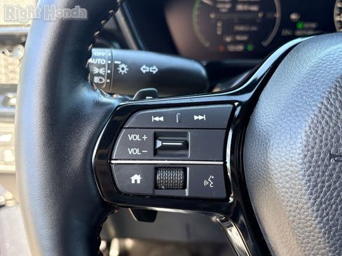 Used 2025 Honda CR-V Sport Touring image 21