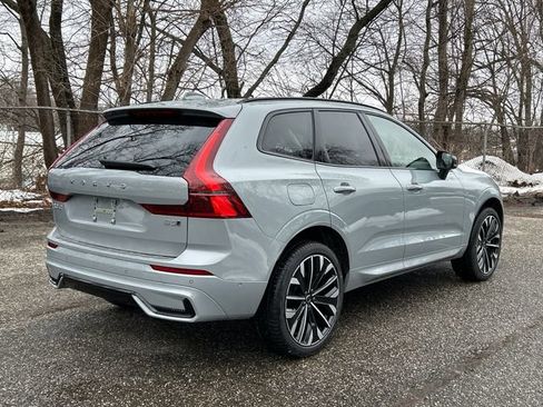 Used 2026 Volvo XC60 B5 Ultra w/ Protection Package Premier AWD/4WD image 2