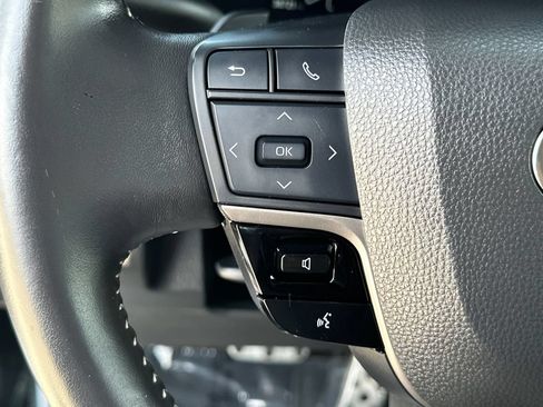 Used 2025 Toyota Camry SE w/ Convenience Package AWD/4WD image 20