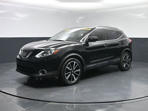 Used 2018 Nissan Rogue Sport SL w/ SL Premium Package image 28