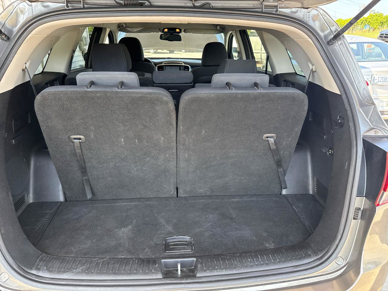 Used 2019 Kia Sorento AWD w/ LX Convenience Package image 17