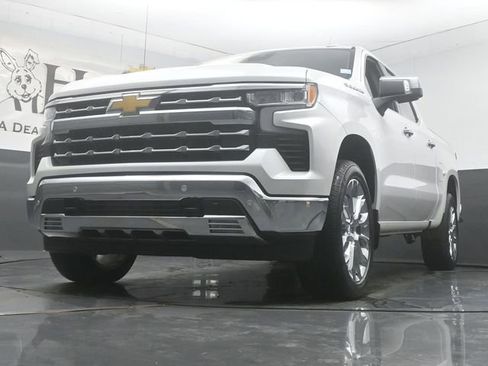 Used 2023 Chevrolet Silverado 1500 LTZ w/ LTZ Premium Package image 55