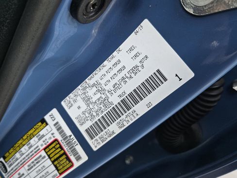 Used 2019 Toyota Tundra Limited w/ Limited Premium Package image 28