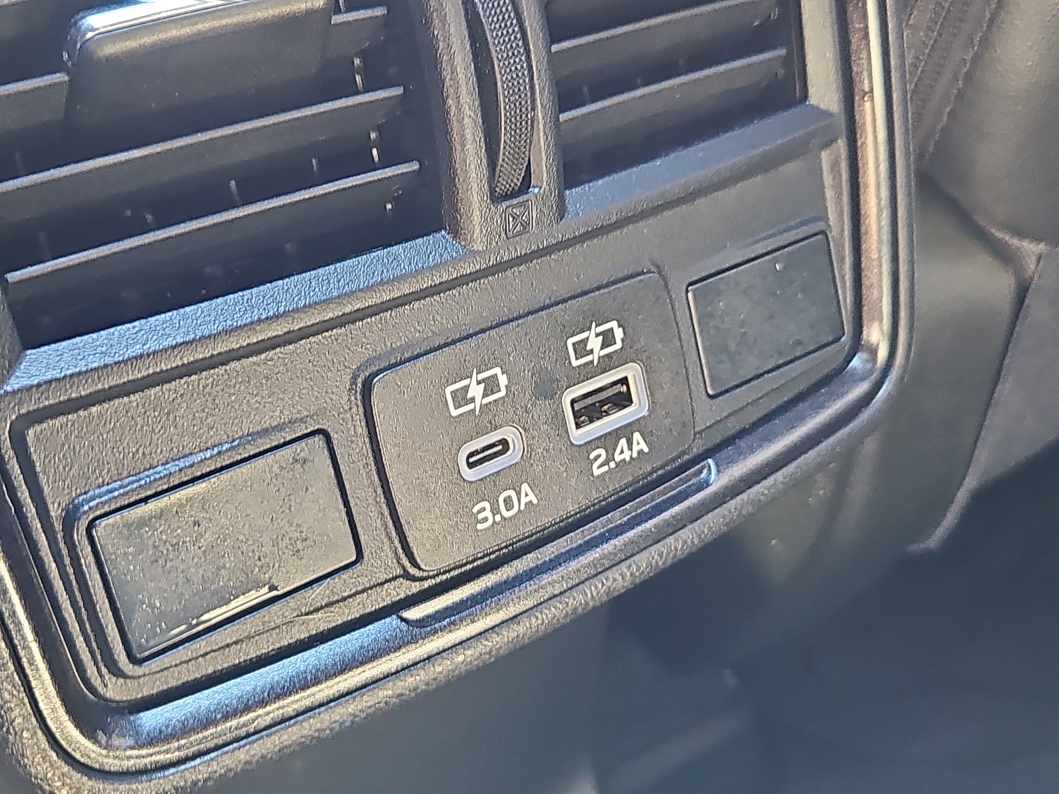 Used 2025 Subaru Forester Limited AWD/4WD image 14