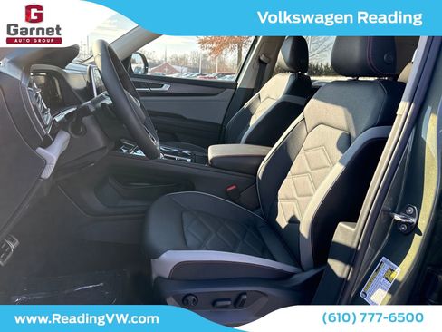 New 2026 Volkswagen Atlas Peak Edition image 10