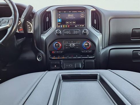 Used 2019 Chevrolet Silverado 1500 LTZ w/ LTZ Premium Package image 18
