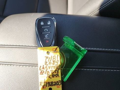 Used 2024 Chevrolet Blazer LT w/ Sound & Technology Package AWD/4WD image 33