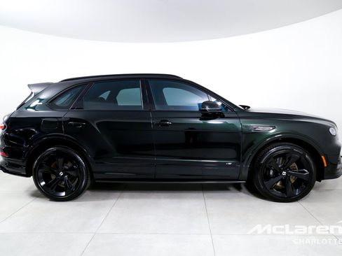 Used 2021 Bentley Bentayga w/ First Edition Specification AWD/4WD image 9
