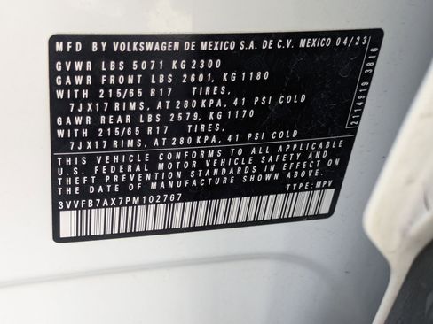 Used 2023 Volkswagen Tiguan S image 35