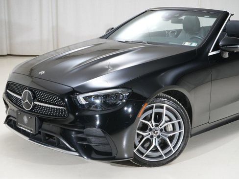 Used 2023 Mercedes-Benz E 450 4MATIC Cabriolet image 8