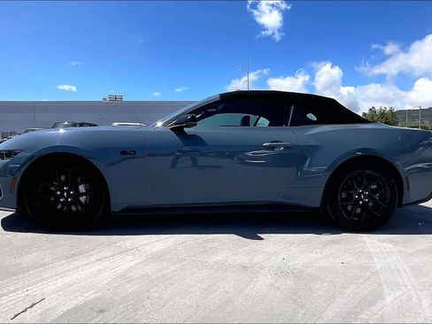 Used 2024 Ford Mustang GT Premium RWD image 3