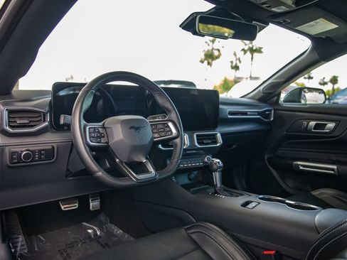 Used 2024 Ford Mustang GT Premium RWD image 9