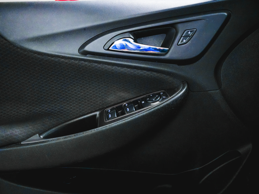 Used 2022 Chevrolet Malibu LT FWD image 17