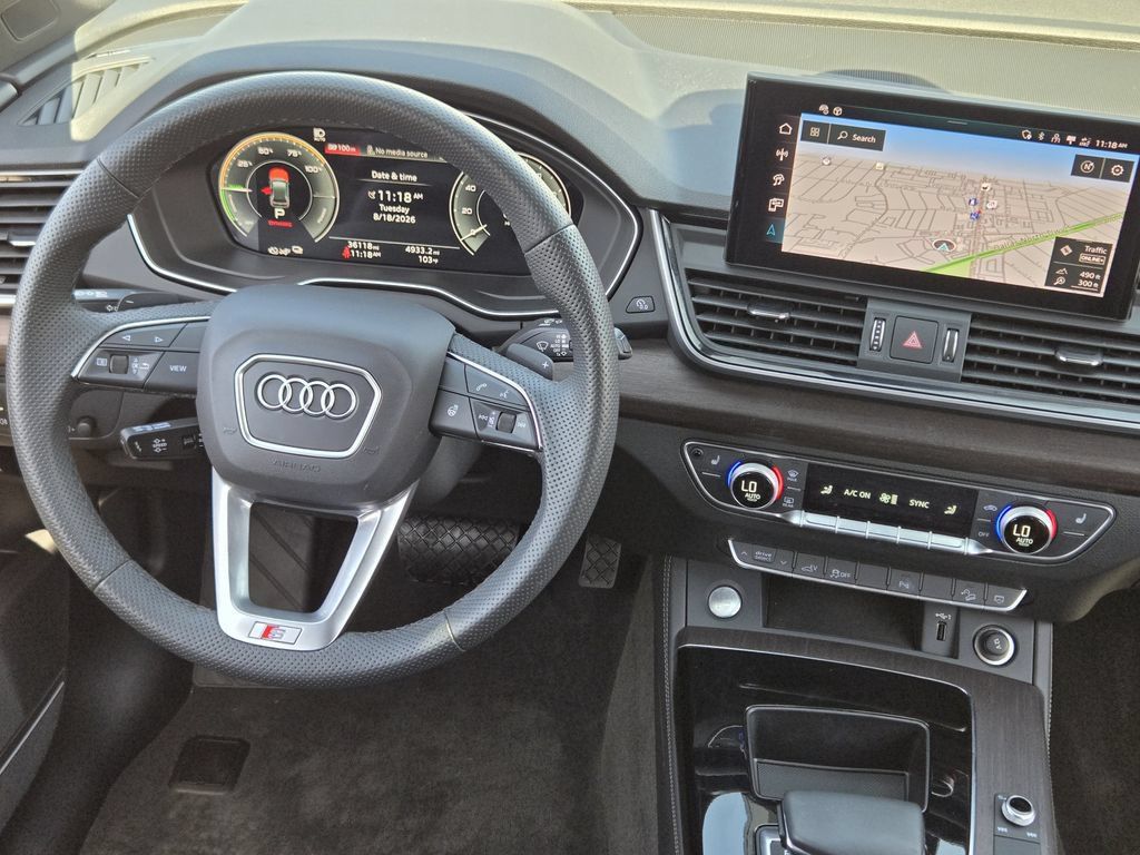 Certified 2025 Audi Q5 e Premium Plus AWD/4WD image 35