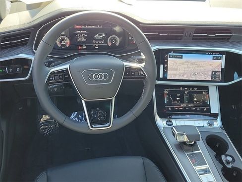 New 2025 Audi A7 3.0T Premium image 7