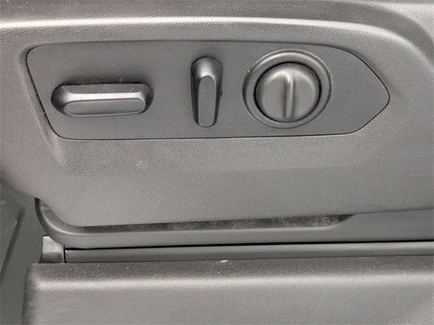 Used 2021 Chevrolet Silverado 1500 LT w/ Safety Package II image 14