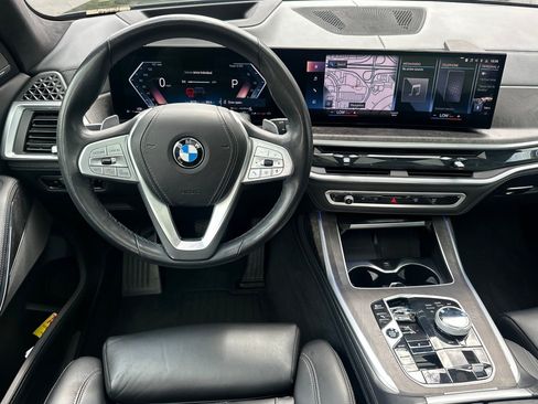 Certified 2023 BMW X7 xDrive40i w/ Premium Package AWD/4WD image 18