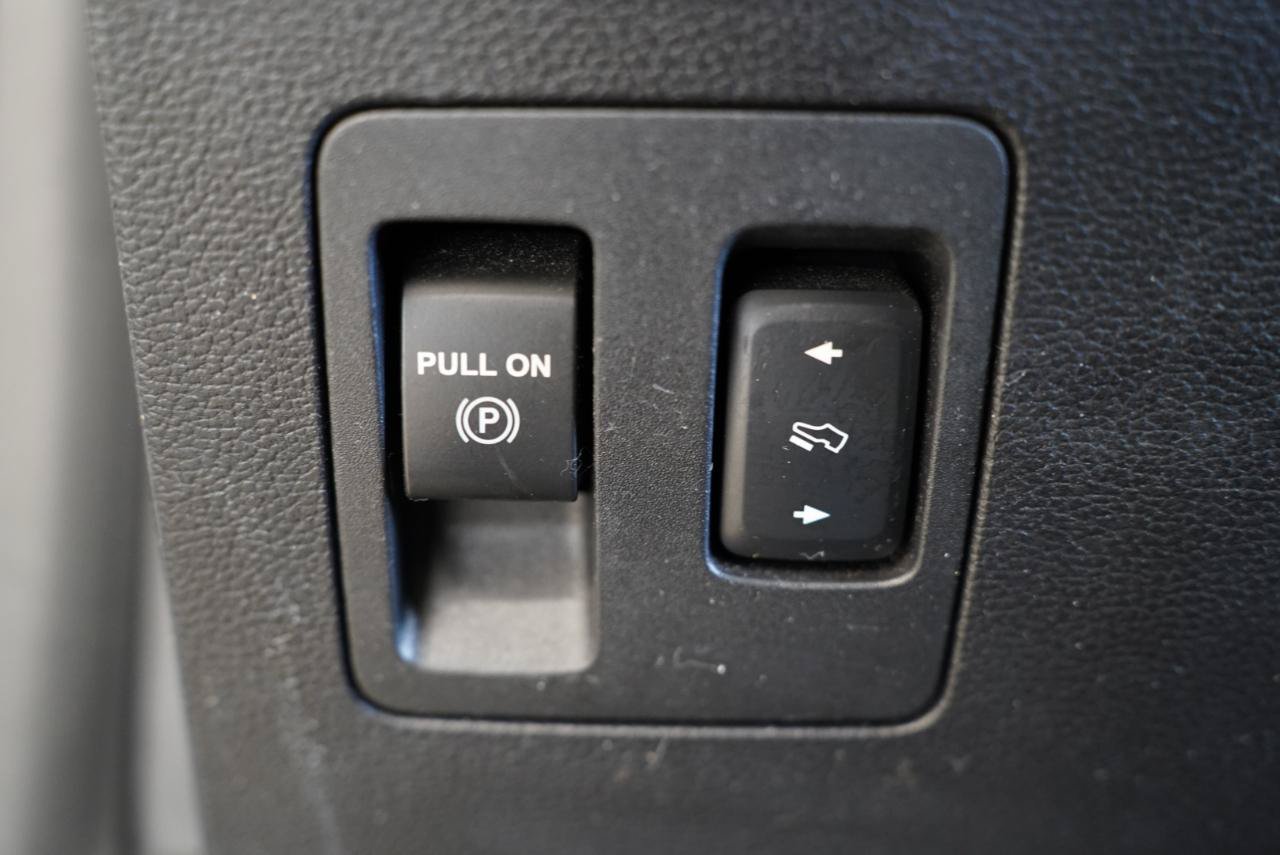 Used 2018 Ford F150 XLT w/ Equipment Group 302A Luxury AWD/4WD image 24