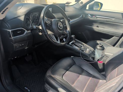Used 2021 MAZDA CX-5 Touring w/ Touring Preferred SV Package FWD image 3