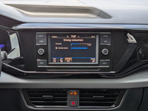 Used 2022 Volkswagen Taos S AWD/4WD image 18