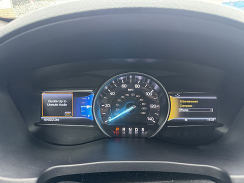 Used 2017 Ford Explorer XLT w/ Equipment Group 202A image 22