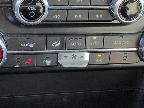 Certified 2022 Ford F150 XLT w/ Equipment Group 302A High image 26