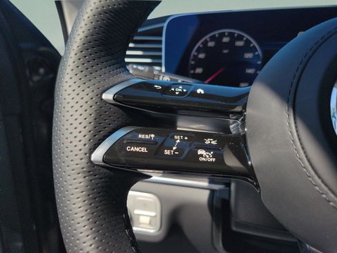 New 2026 Mercedes-Benz GLS 450 4MATIC image 24