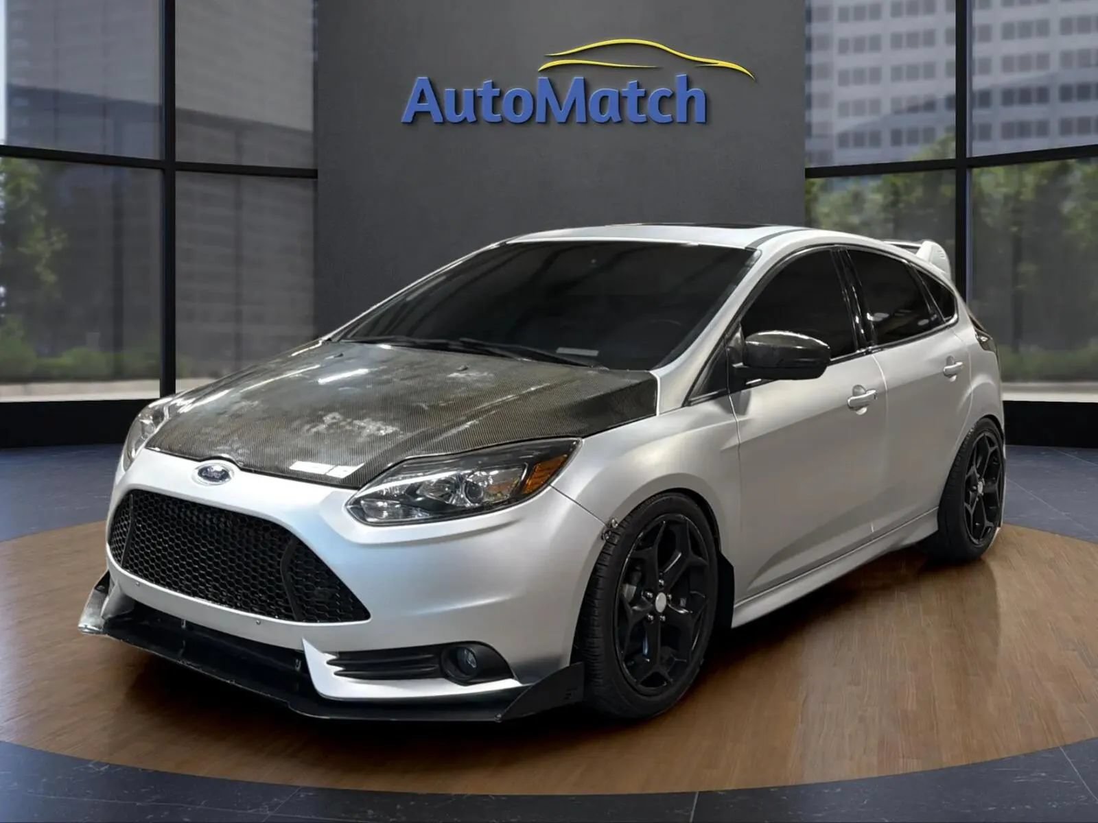 Used 2014 Ford Focus ST w/ Equipment Group 202A FWD image 4
