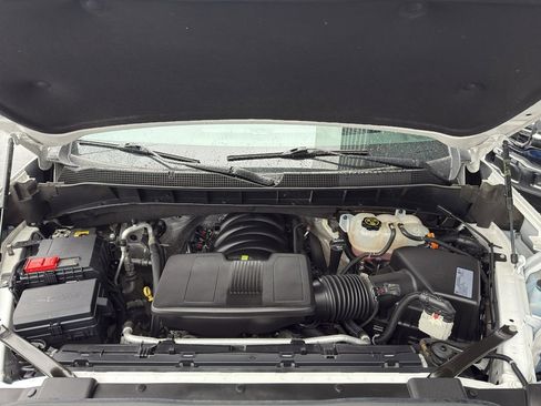 Used 2021 Chevrolet Silverado 1500 High Country w/ Technology Package image 38