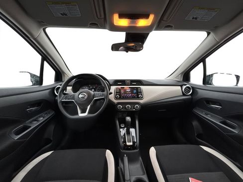 Certified 2022 Nissan Versa SV image 17