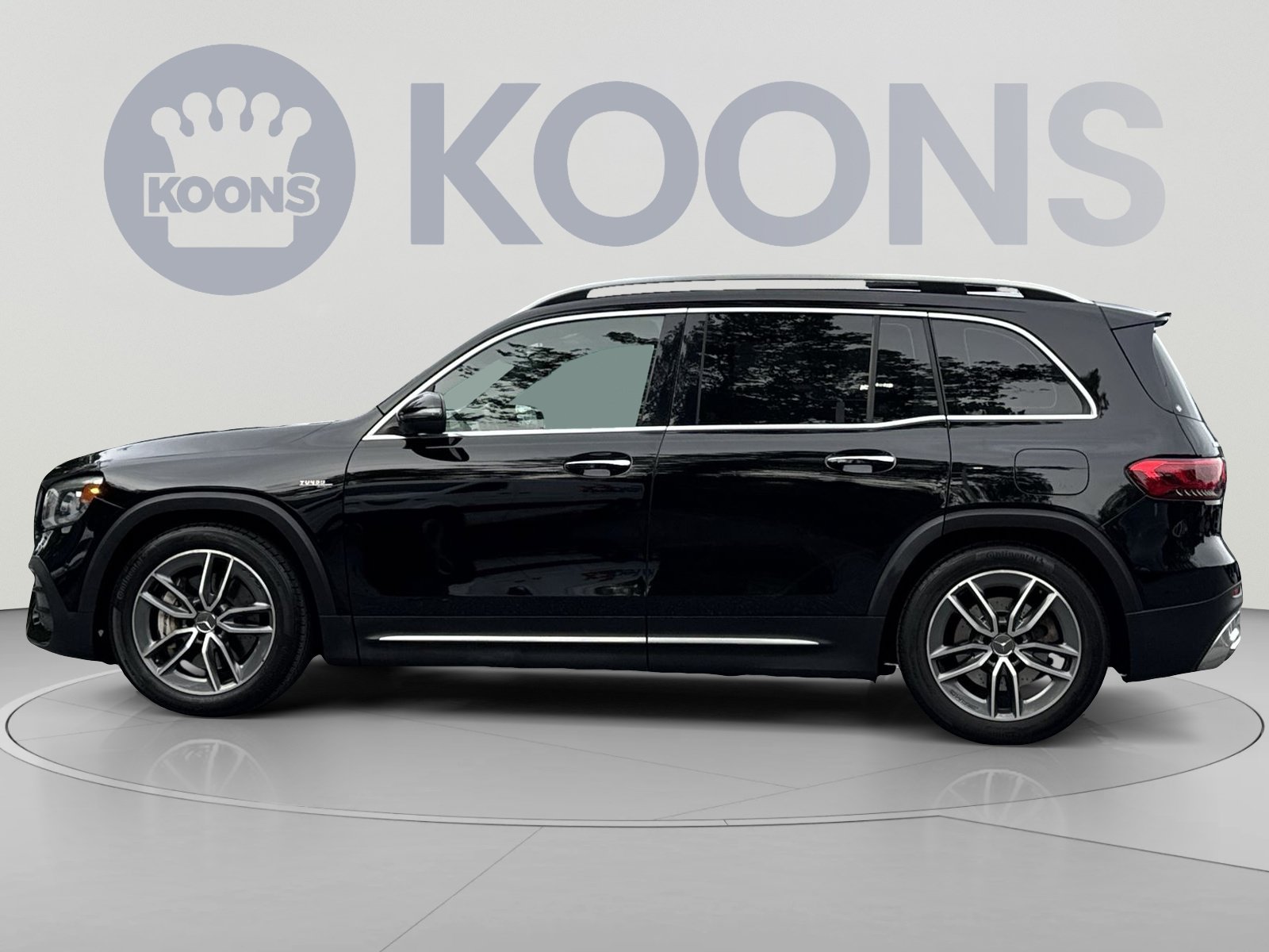 Used 2021 Mercedes-Benz GLB 35 AMG 4MATIC w/ Multimedia Package image 7