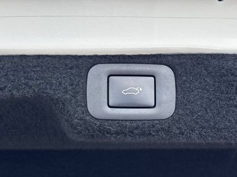 Used 2021 Lexus LS 500 w/ Interior Upgrade Package RWD image 8