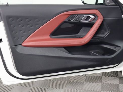 Used 2025 BMW 230i Coupe w/ M Sport Package image 12