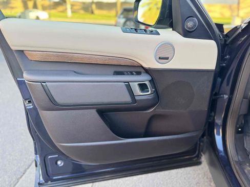 Used 2019 Land Rover Discovery HSE image 65