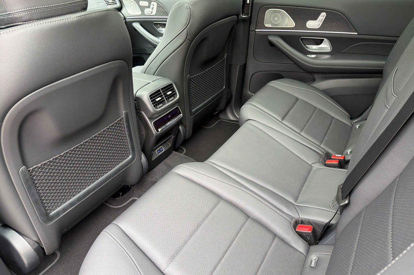 New 2026 Mercedes-Benz GLS 450 4MATIC image 11