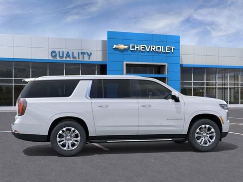 New 2026 Chevrolet Suburban LS image 5
