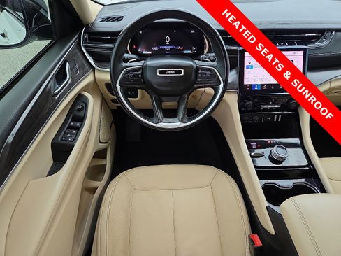 Used 2021 Jeep Grand Cherokee L Limited image 13