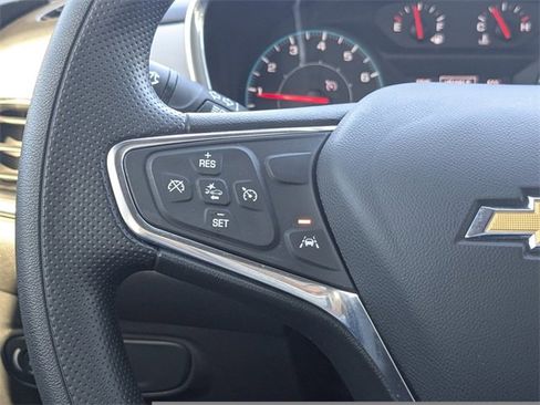 Used 2024 Chevrolet Equinox LS w/ Driver Confidence II Package image 24