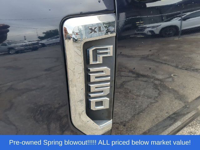 Used 2021 Ford F250 XL w/ Power Equipment Group RWD image 12