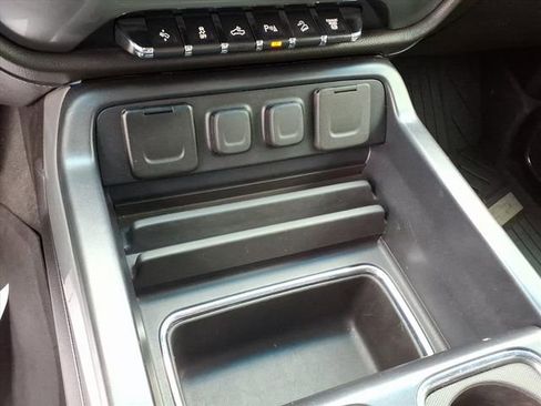 Used 2019 Chevrolet Silverado 2500 LTZ w/ Duramax Plus Package image 28