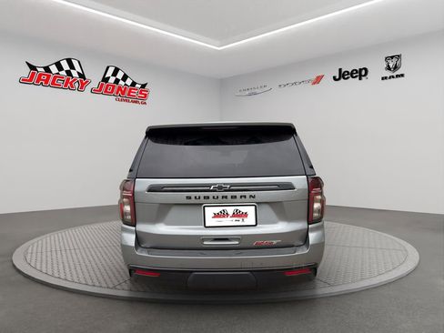 Used 2023 Chevrolet Suburban RST w/ Luxury Package AWD/4WD image 7