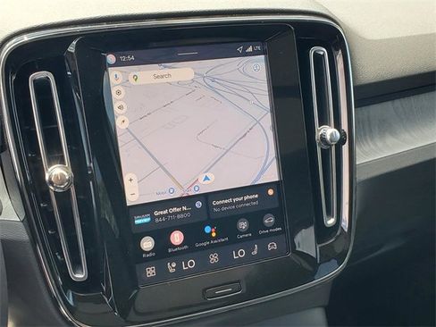 New 2026 Volvo XC40 B5 Core w/ Protection Package Premier image 21