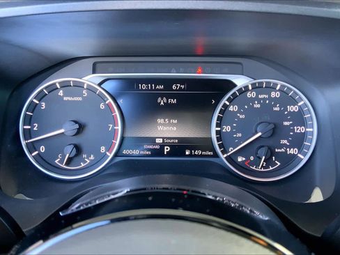 Used 2022 Nissan Rogue SV FWD image 26