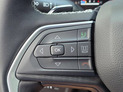 New 2025 Jeep Grand Cherokee Laredo X w/ Luxury Tech Group I RWD image 26