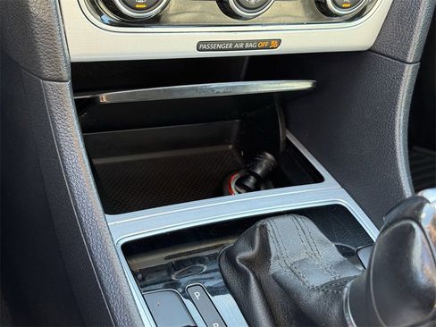 Used 2012 Volkswagen Passat 2.5 SE image 26