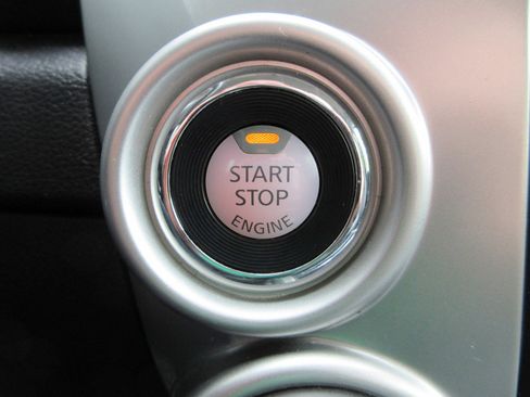 Used 2017 Nissan Titan PRO-4X AWD/4WD image 39