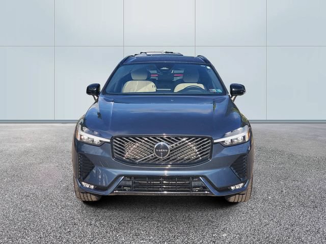 Certified 2026 Volvo XC60 B5 Plus AWD/4WD image 2